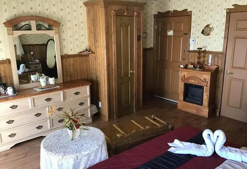 Suite with Terrace, Auberge La Cote D Or