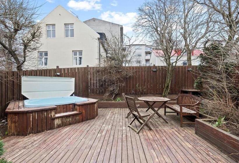 اتاق استاندارد با سرویس بهداشتی مشترک, Baldursbrá Guesthouse Laufásvegur