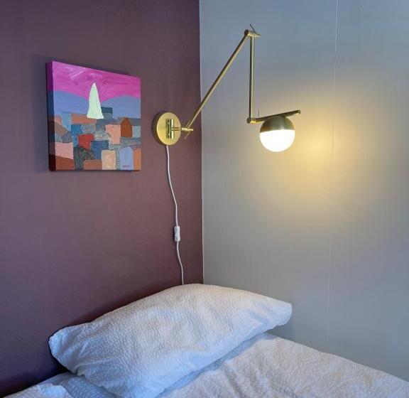 اتاق استاندارد با سرویس بهداشتی مشترک, Baldursbrá Guesthouse Laufásvegur