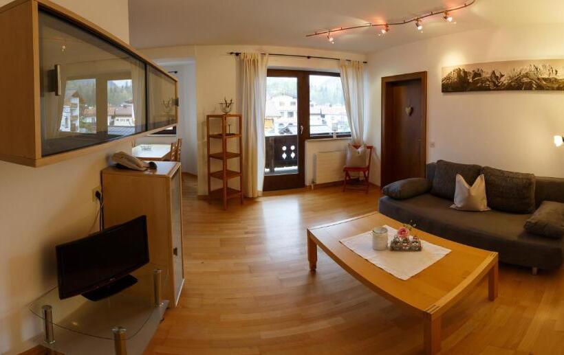 Апартаменты 2 Спальни, Haus Central