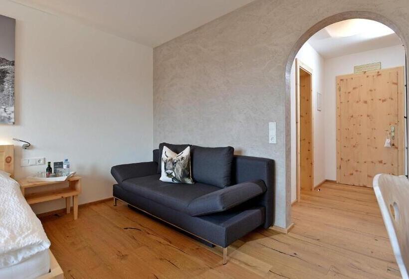 Номер Deluxe, Haus Central