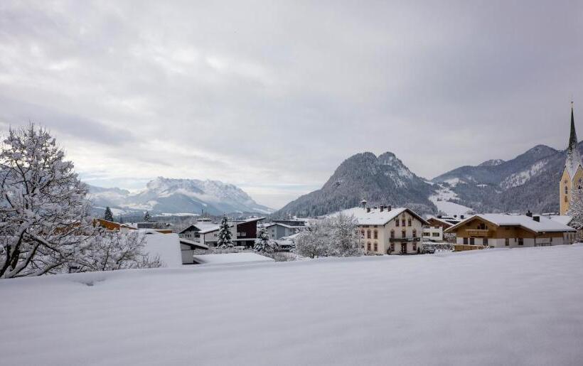 Номер Deluxe, Haus Central