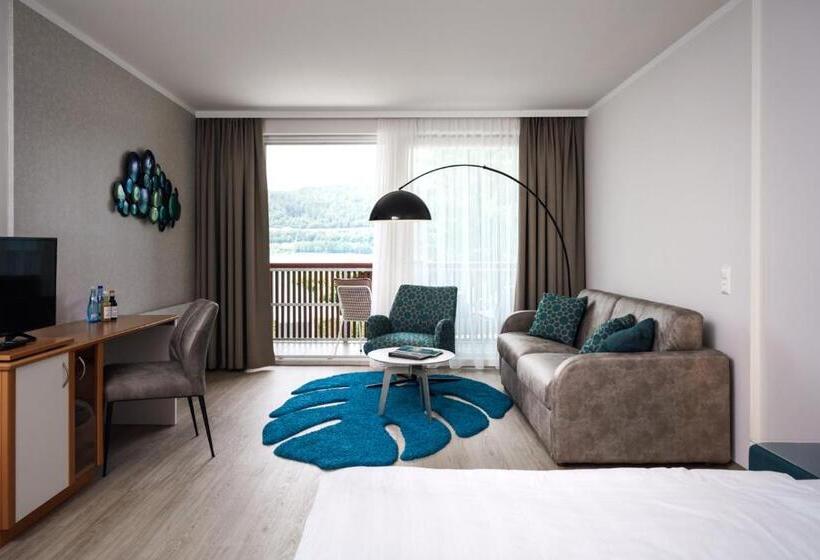 Номер Deluxe Вид на Озеро, Seehotel Vinzenz