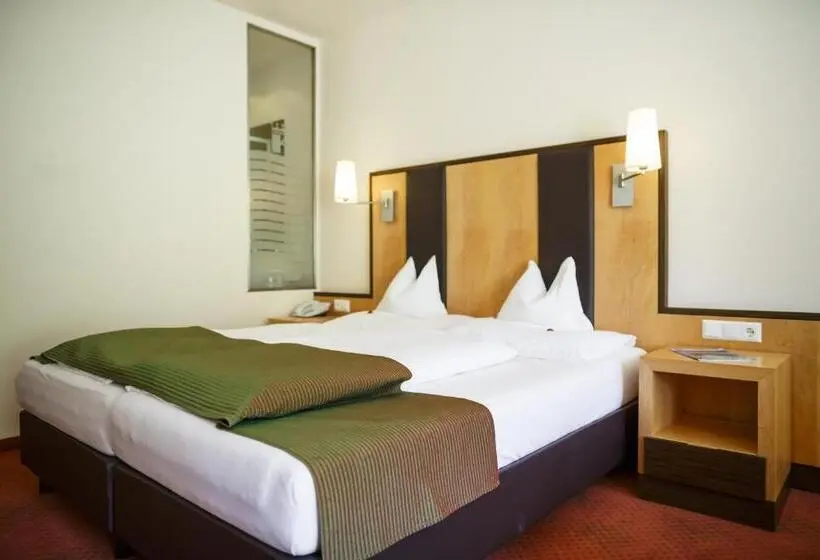 Romanttinen Huone, Seehotel Vinzenz