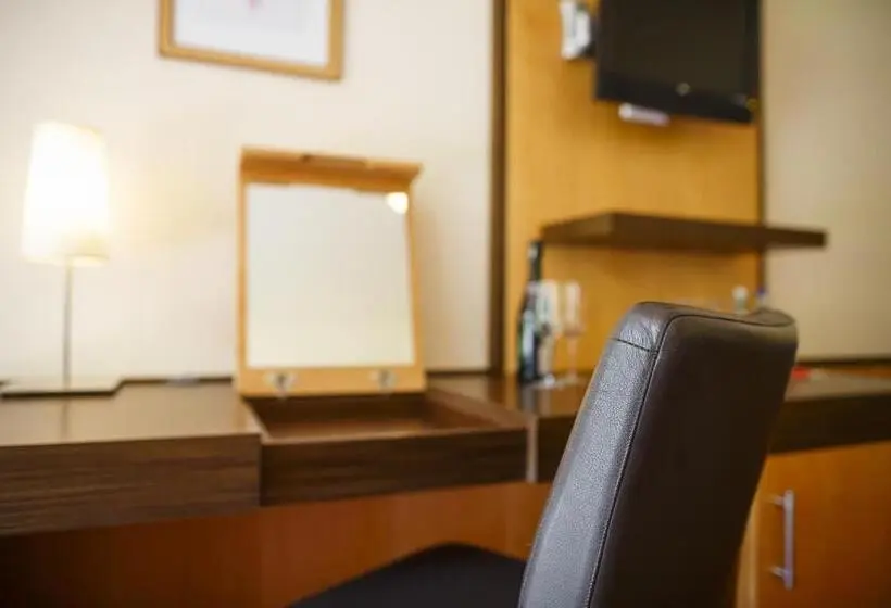 Romanttinen Huone, Seehotel Vinzenz
