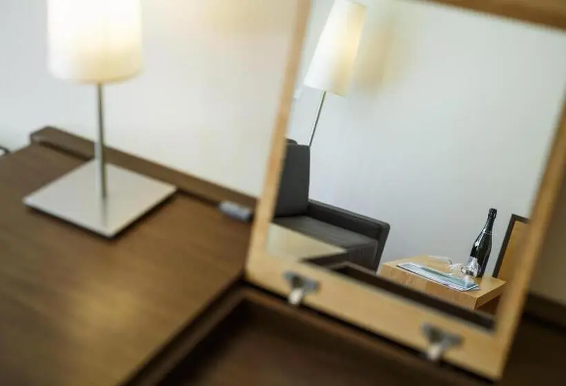 Romanttinen Huone, Seehotel Vinzenz