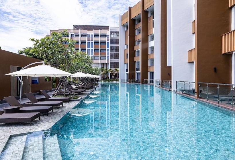 자쿠지 스위트, Isanook Resort & Suites Hua Hin
