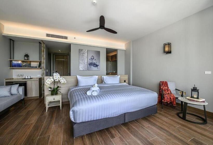 סוויטה נוף לבריכה, Isanook Resort & Suites Hua Hin