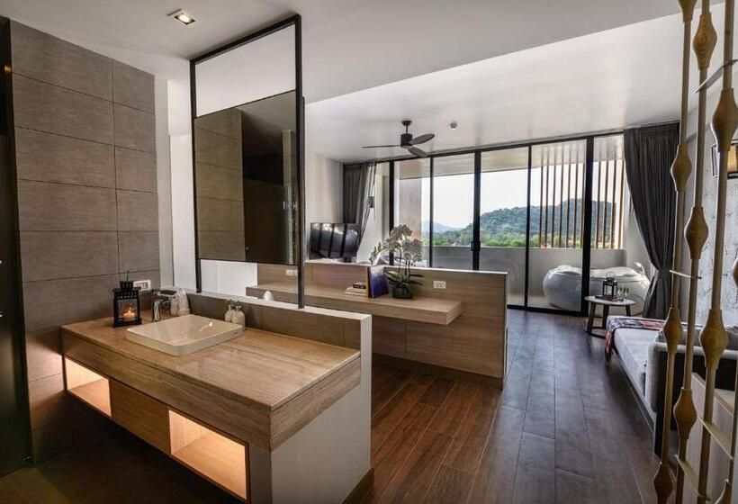 סוויטה עם ג'קוזי, Isanook Resort & Suites Hua Hin