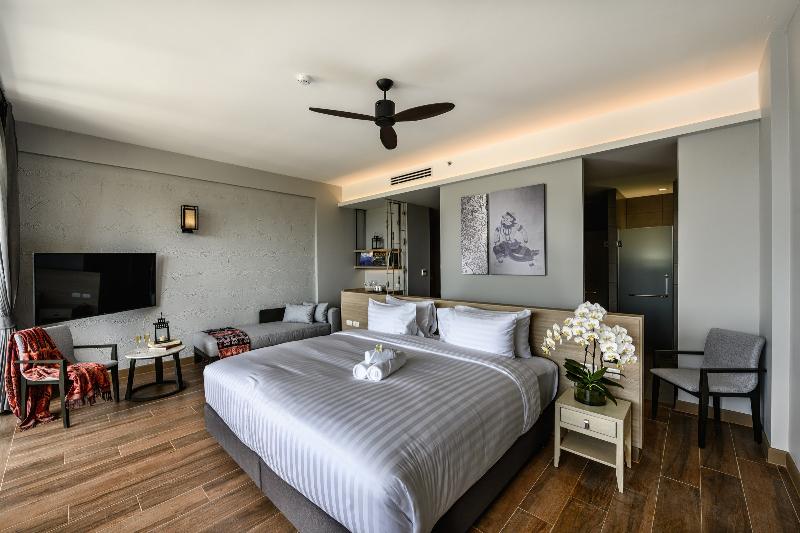 סוויטה נוף לבריכה, Isanook Resort & Suites Hua Hin