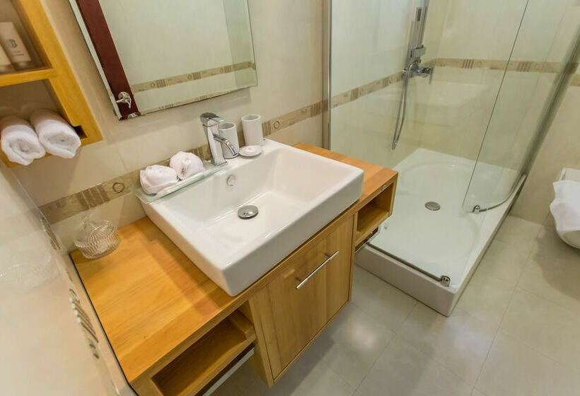 اتاق استاندارد با تخت دوبل, Mh Villa