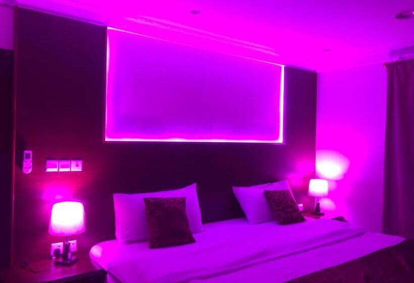 デラックスルーム, أضواء رفا 2