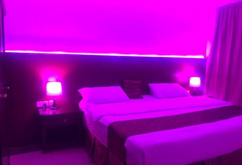 デラックスルーム, أضواء رفا 2