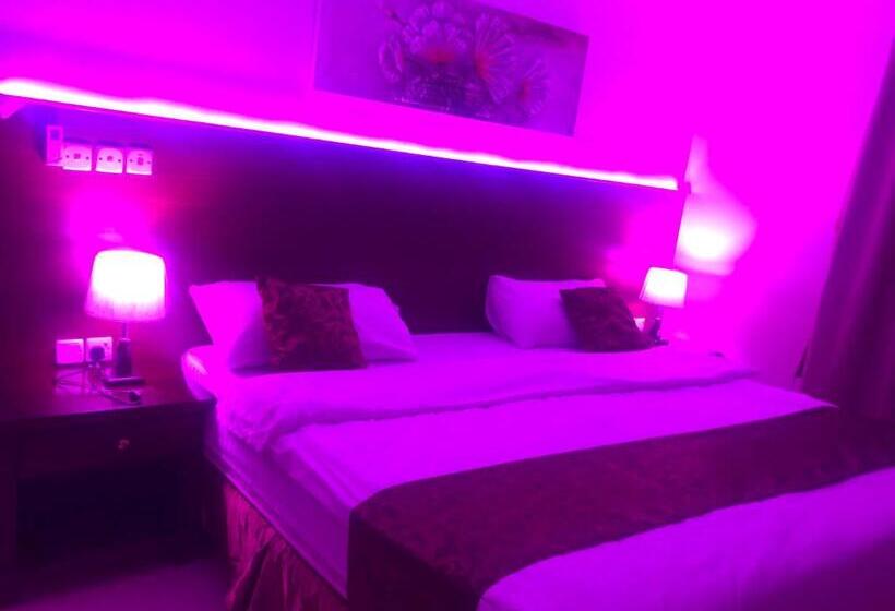 デラックスルーム, أضواء رفا 2