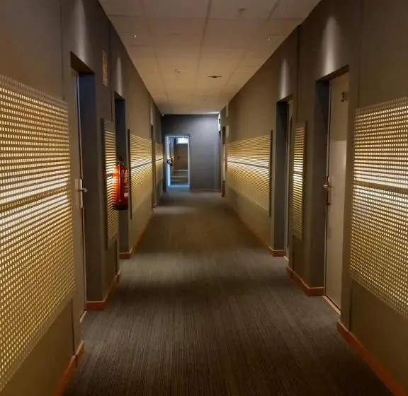 آپارتمان سوپریور 1 خوابه, Aparthotel Montcada