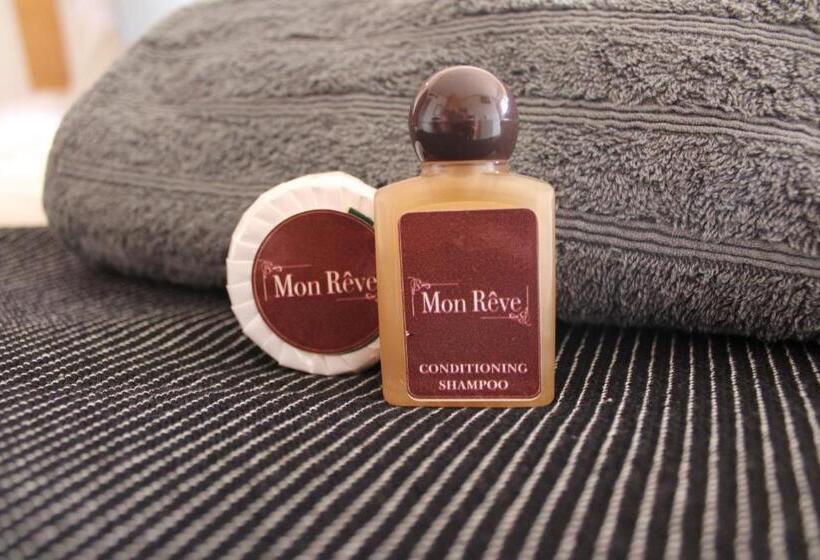 Economy Room, Mon Reve