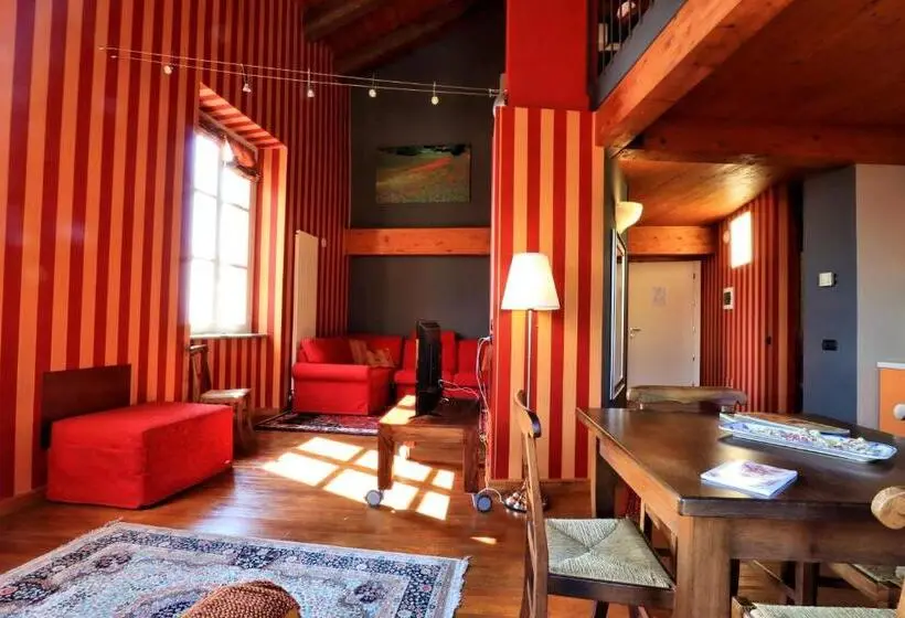 سوییت دوبلکس, Felicin  Palazzo Boeri Panoramic Suites