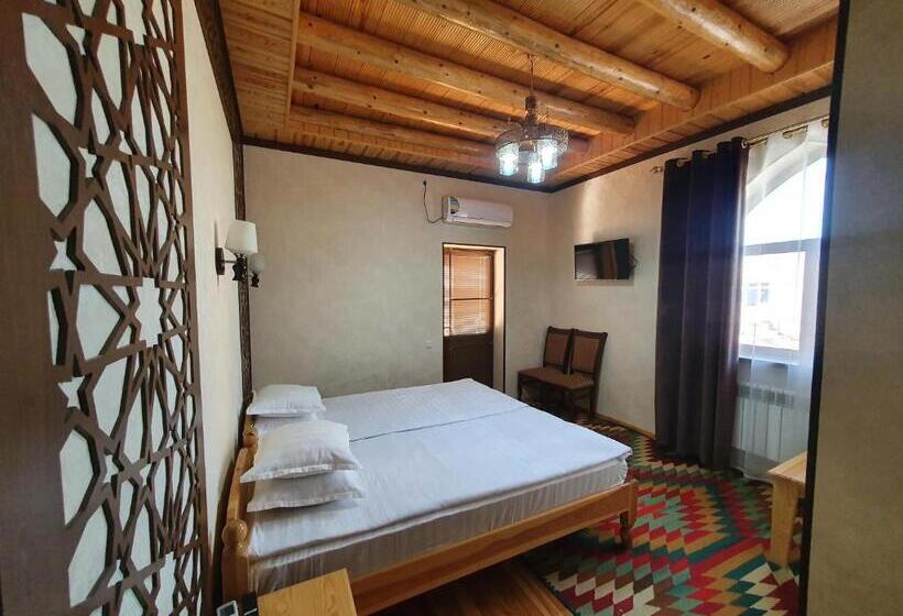 スタンダードルーム, Khiva Siyovush