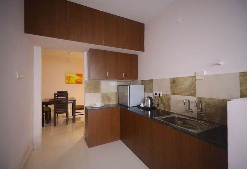 سوییت جونیور, Kfour Apartment & Hotels Private Limited