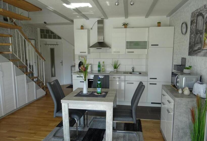 סטודיו סטנדרט עם מרפסת, Gäste Domizil Edel Zeit