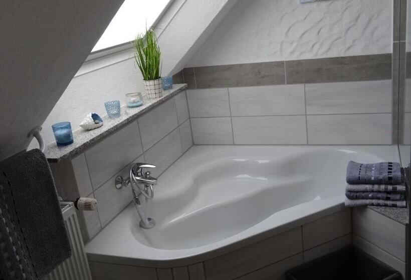 סטודיו סטנדרט עם מרפסת, Gäste Domizil Edel Zeit