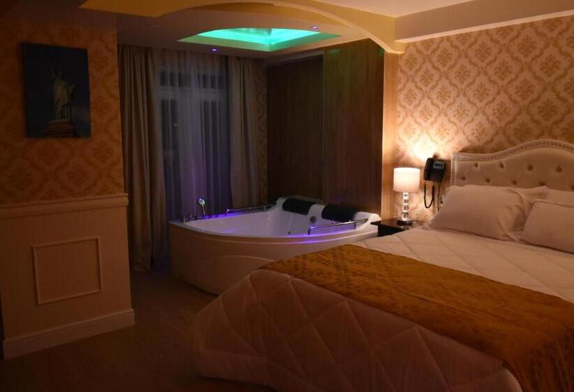 جناح مزود بجاكوزى, Paradis Suite Cusco