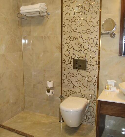 ジュニアスイート, Ramada By Wyndham Van