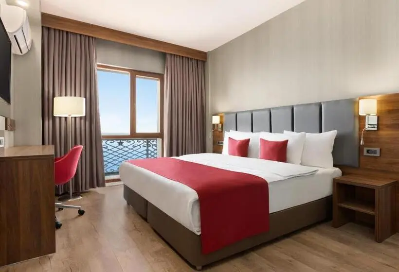 اتاق استاندارد با تخت بزرگ, Ramada By Wyndham Van
