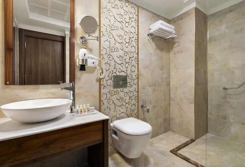 سوئیت با تخت بزرگ, Ramada By Wyndham Van