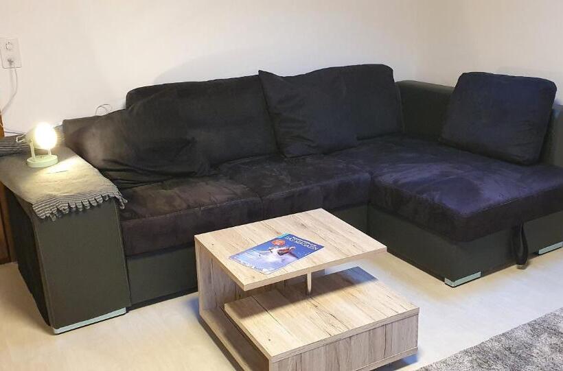 침실 2개 아파트, Rosengärtli