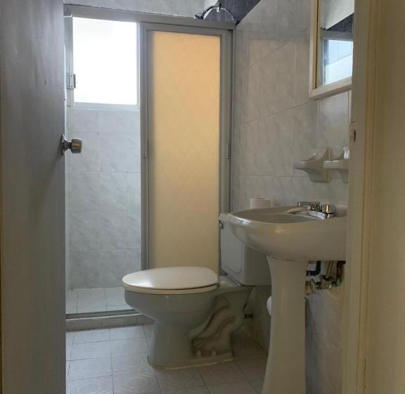 اتاق راحتی سه تخته, Tucán Veracruz