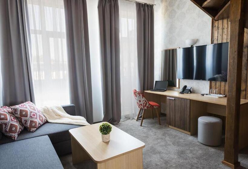 침실 1개 아파트, Central