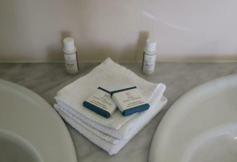 سوییت با چشمانداز دریا, Hôtel Saint Georges