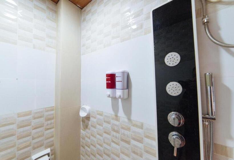 חדר משפחתי, Reddoorz@lawaan Roxas City