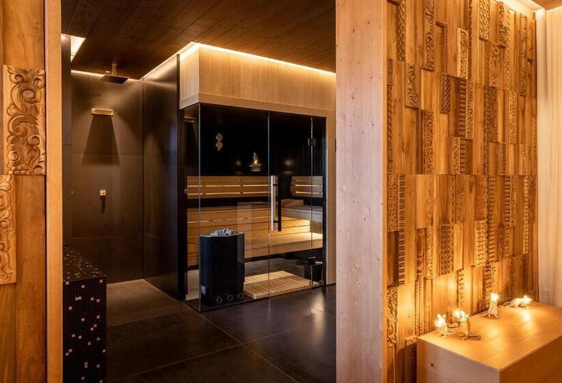 اتاق لوکس, Boutique Hotel Sunrose 7 Gourmet & Spa