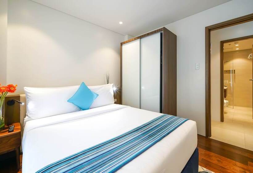 Suite Premium, Tambuli Seaside Resort And Spa