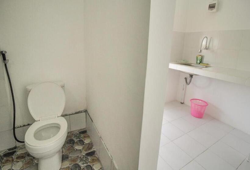 Номер Стандарт с Балконом, Pondok Kedongdong