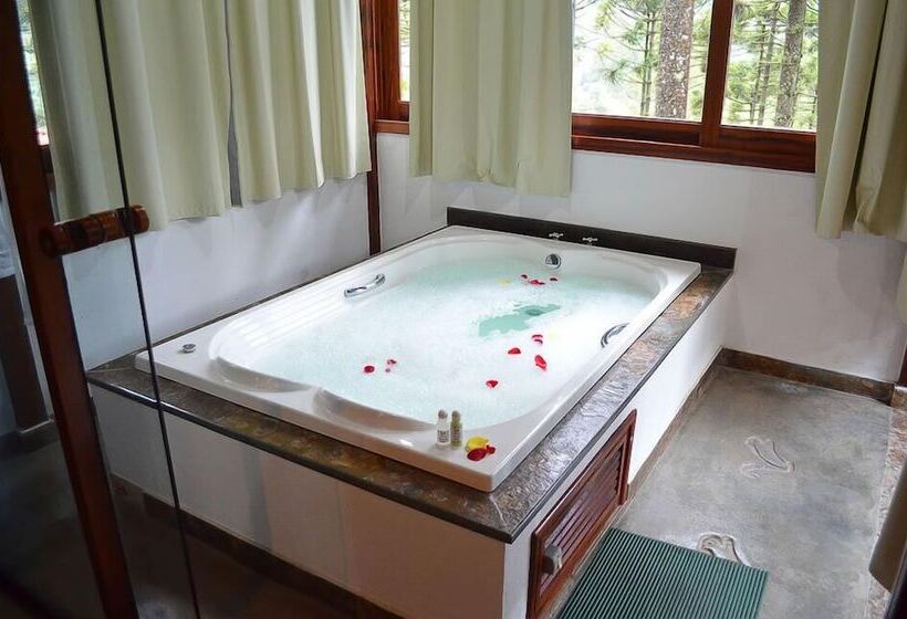 带按摩浴盆的套房, Pousada Vida Verde