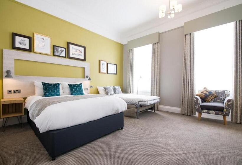 غرفة قياسية ثلاثية, The Hedgehog By Innkeeper S Collection