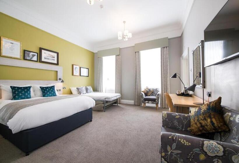 غرفة قياسية ثلاثية, The Hedgehog By Innkeeper S Collection