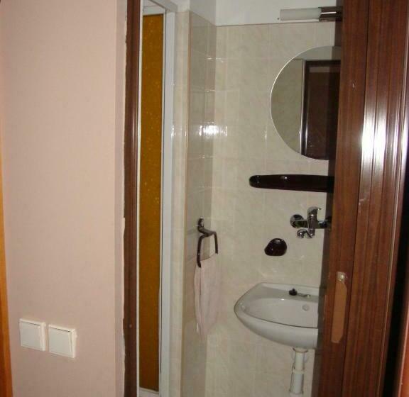 Standard Szoba Megosztott Fürdővel, Moravská Bouda