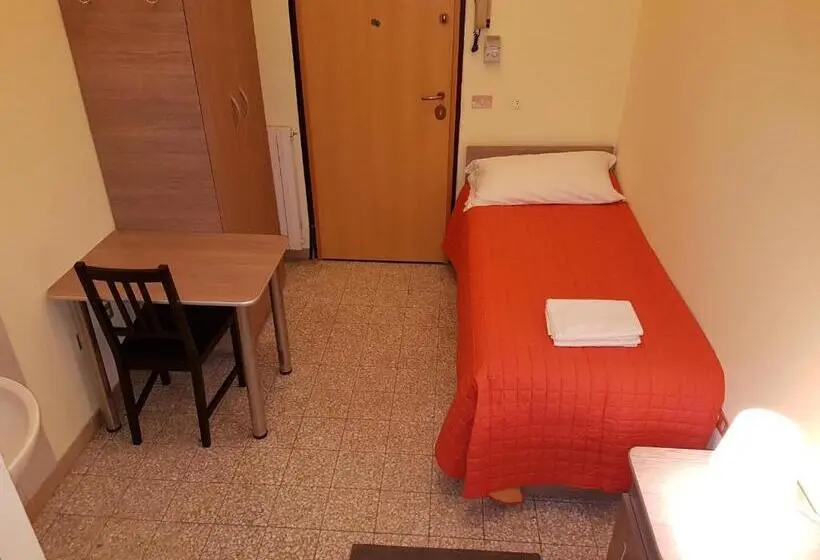 اتاق استاندارد یک نفره, Villa Alba
