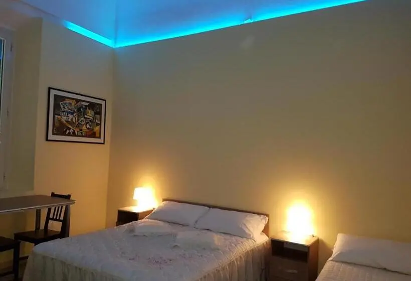 اتاق استاندارد سه نفره, Villa Alba