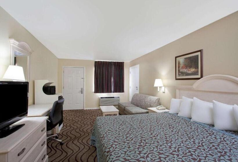 Люкс Deluxe Кровать Кинг, Days Inn By Wyndham Kerrville