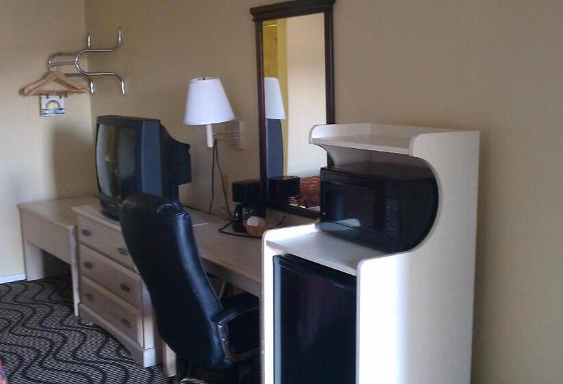 חדר דלוקס עם מיטת קינג, Days Inn By Wyndham Kerrville