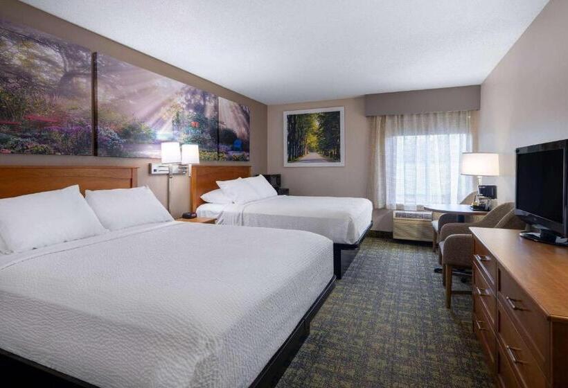 غرفة قياسية لذوى الاحتياجات الخاصة, Days Inn & Suites By Wyndham Madison