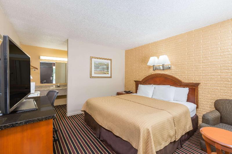 غرفة ديلوكس, Red Roof Inn Lenoir