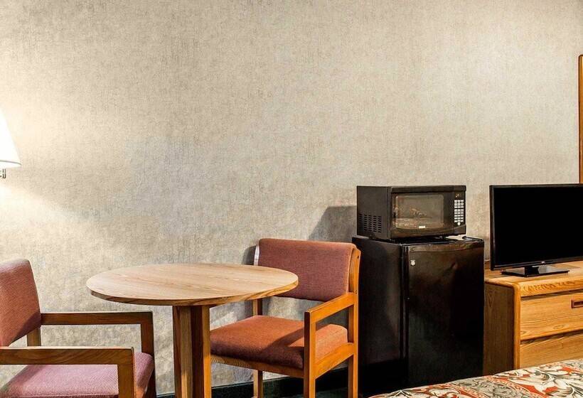 اتاق استاندارد با 2 تخت دوبل, Rodeway Inn Moosic Scranton