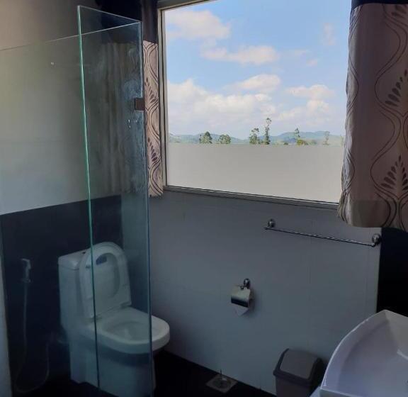 Quarto Economy, Daynish Rock Bungalow