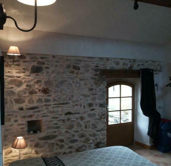 标准间带山景, Mas La Tabatière